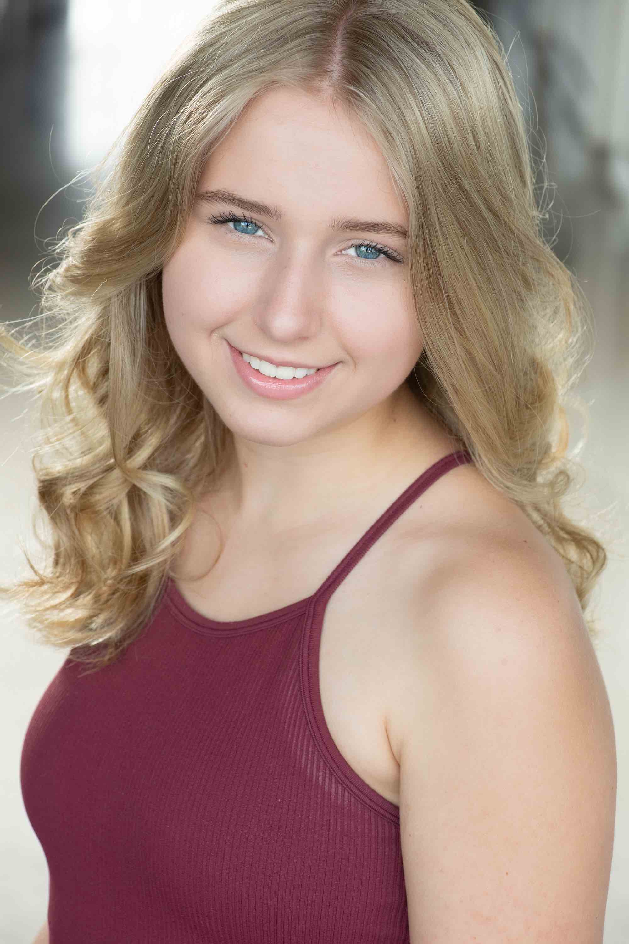 Barefoot Model & Talent Agency | Elizabeth R